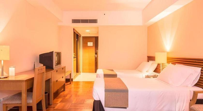Caritas Oswald Cheung International House Hotel Hongkong Eksteriør billede